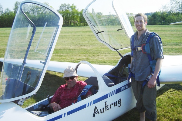 Gliding at a nearby club, courtesy of Paddy's acquaintance